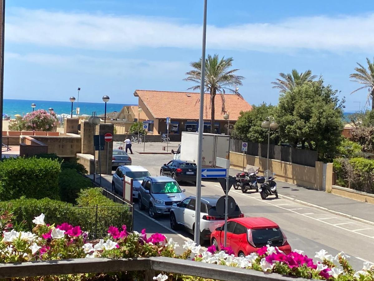 מרינה די גרוסטו Ville Sul Mare מראה חיצוני תמונה